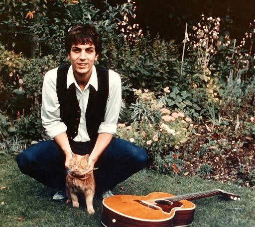 Happy birthday, Syd Barrett. Wish you were here. 