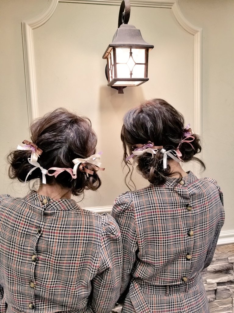 心斎橋 ミナミ セットサロンエース No Twitter お揃いセット ヘアセット セットサロン お団子 双子コーデ リボンヘアメ T Co Jfyanhntv6 Twitter