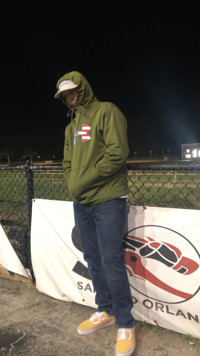 yomiishere_'s tweet image. marty