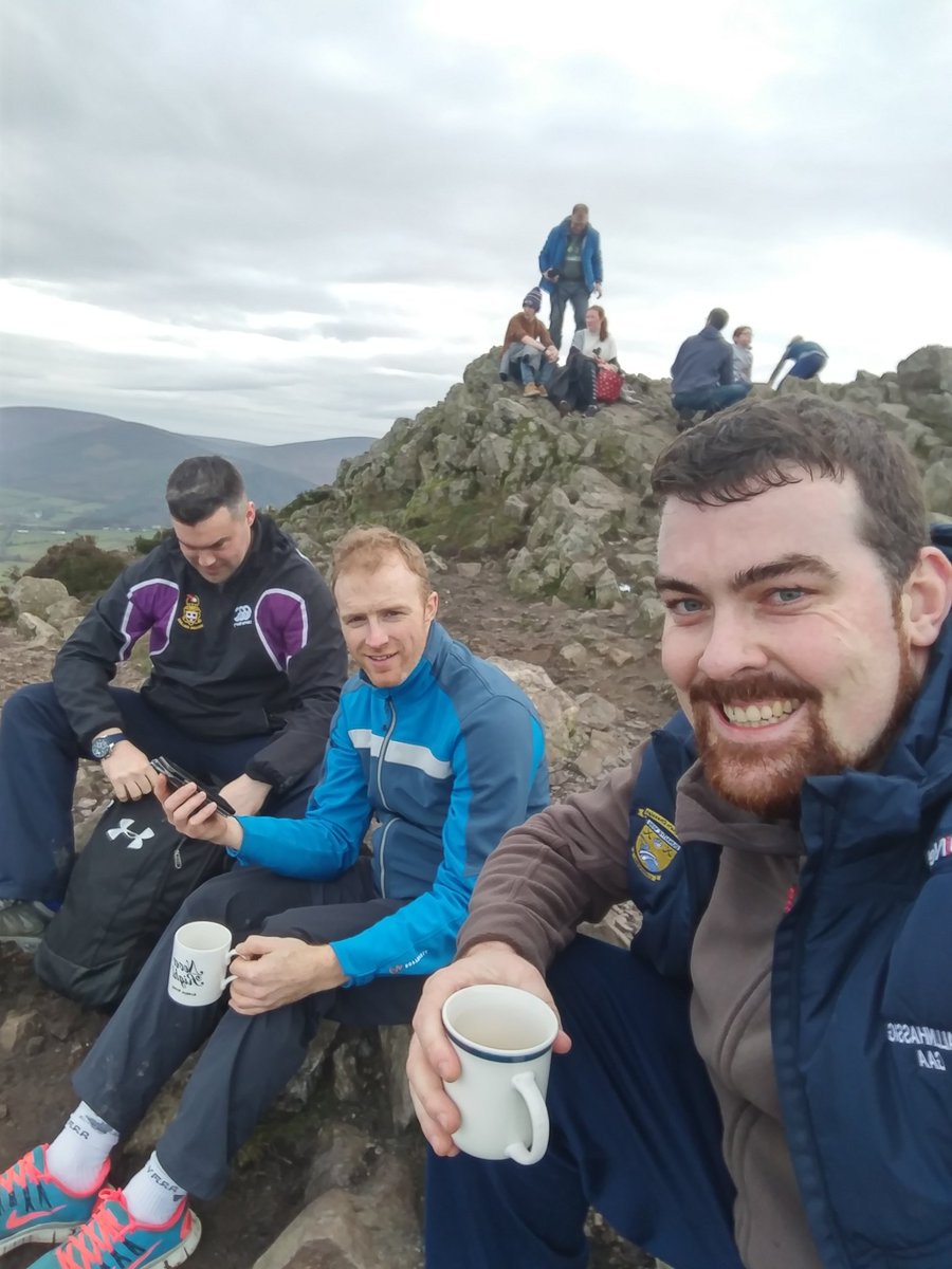 BlueDenis87's tweet photo. Smashing day for a climb up the sugarloaf today. Flask of tae at the top then! 👌 #NowSo #LoveIreland https://t.co/QrerKW710W
