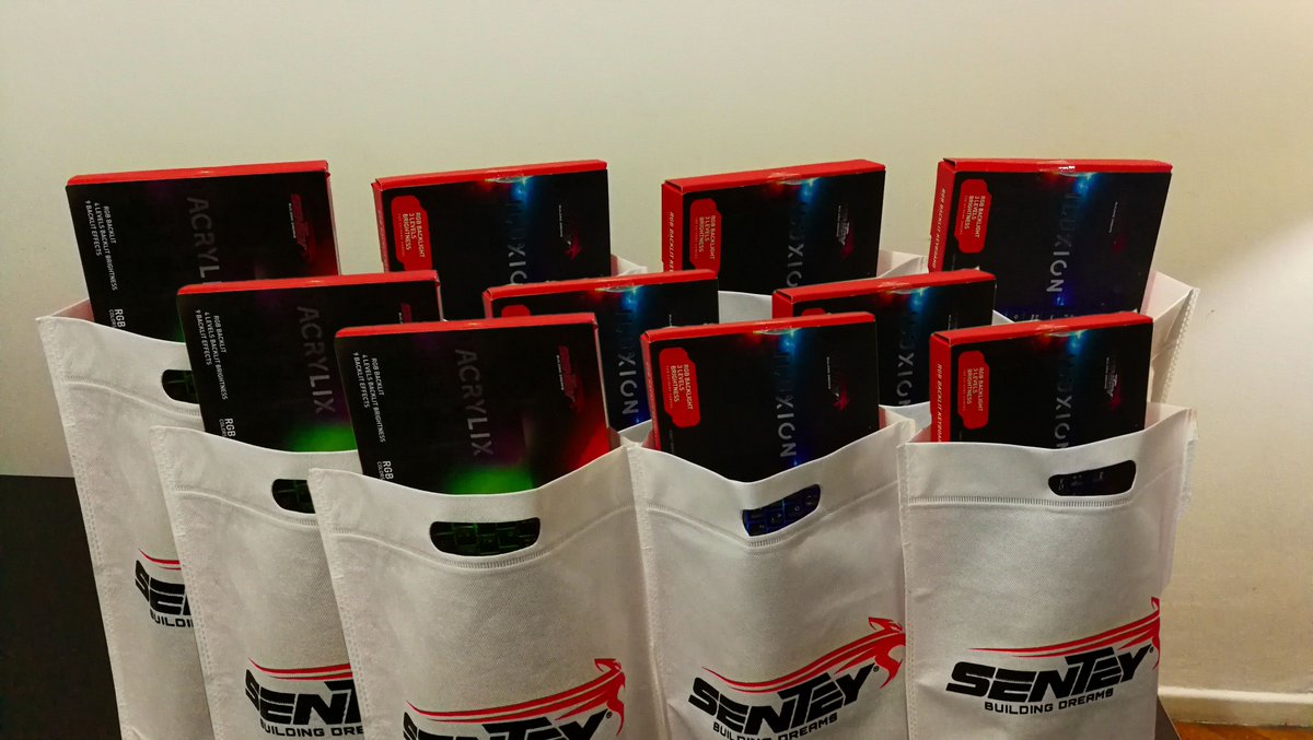 FullStockPc's tweet photo. Ayer, estuvimos hasta las 20hs, entregando estos fantásticos combos #Sentey, pero no te preocupes, renovamos nuestros Stock, así que si no lo tenes todavía estas a tiempo!! 🤩🤩🤩🤩 https://t.co/GR93Wh5PbM