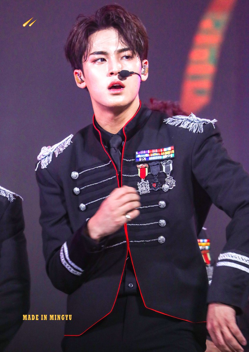 madeinmingyu's tweet photo. 190106 골든디스크 HQ

#민규 #세븐틴 #MINGYU #SEVENTEEN https://t.co/84psLlpeZy
