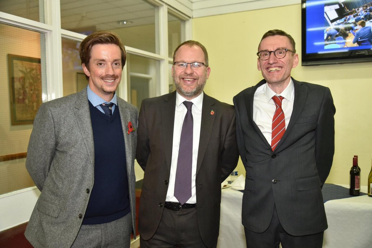 Great article by Charlie Anderson, SLT at John Henry Newman School - 5 best ways to support your pupil premium pupils - buff.ly/2TpN7iP #schools