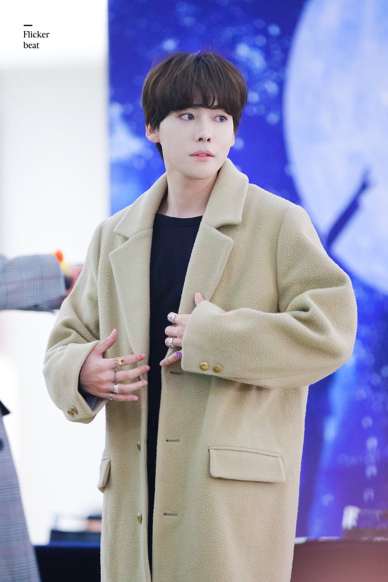 FlickerBeat_w's tweet photo. 190106 영등포팬싸

청량!!

#김진우 #위너 https://t.co/68KSDXVphV
