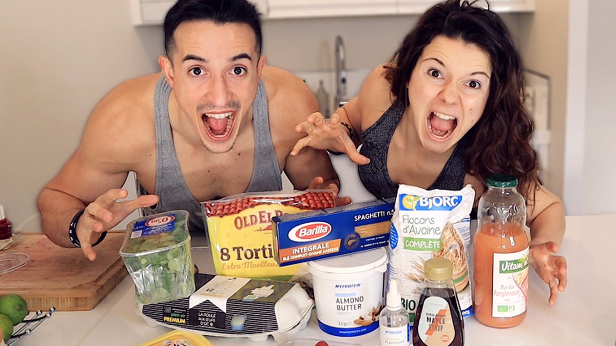 TiboInShape's tweet photo. ON CUISINE MES REPAS EN COUPLE !! NOUVELLE VIDEO AVEC @jujufitcats ! RT POUR PRENDRE 10kg DE MUSCLE DIRECT !! 
https://t.co/NJ1bv4lfxA https://t.co/AgKYo0F4CZ