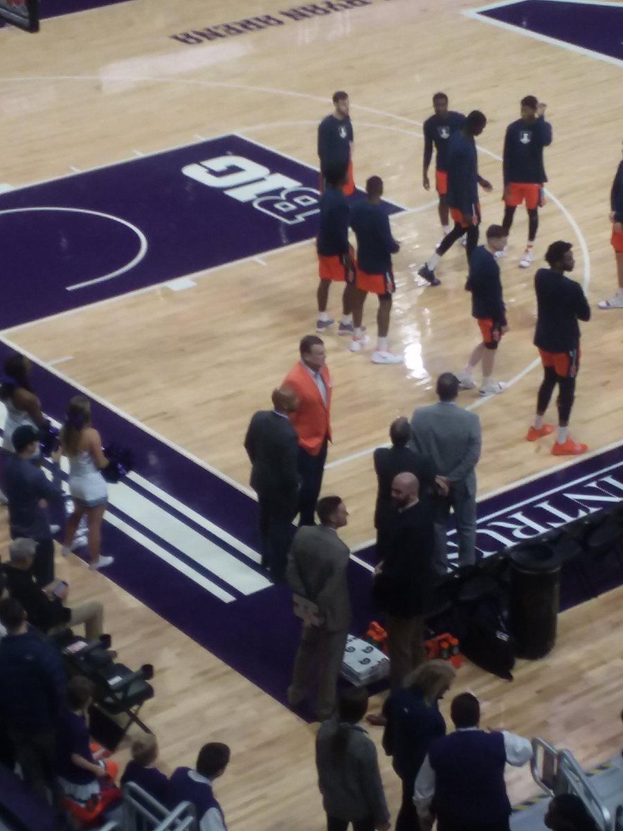 SRyanAthletic's tweet image. Underwood sporting the #OrangeJacket today. #Illini #Northwestern