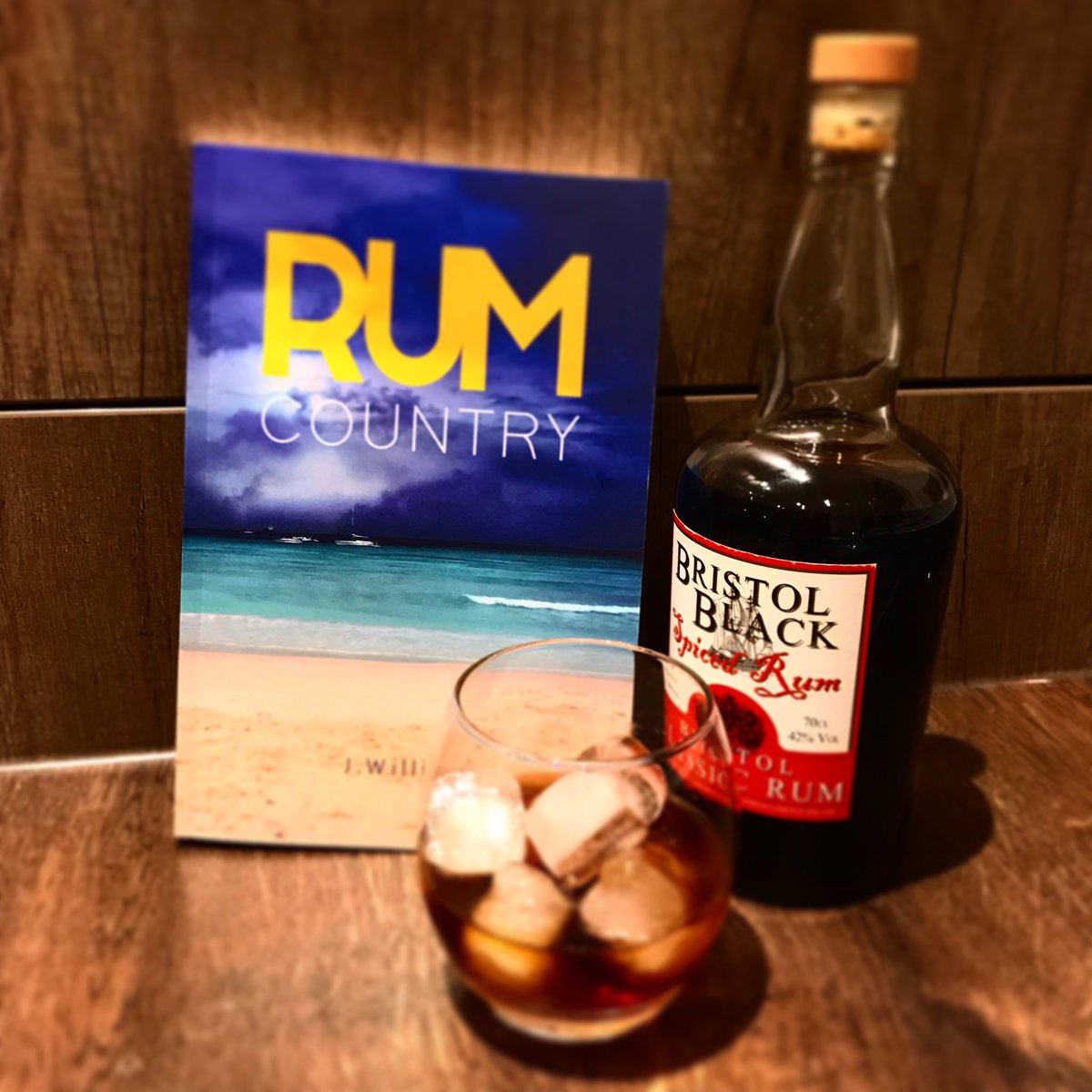 JWilliam_Author's tweet photo. Perfect combination 👌#rumcountry #rumtime #winterescape #adventurebook #caribbean #rum #books #goodreads #amreading #bookcommunity #Writerscommunity #bookphotography #bookphoto #lovebooks https://t.co/OR6JvhXb0s