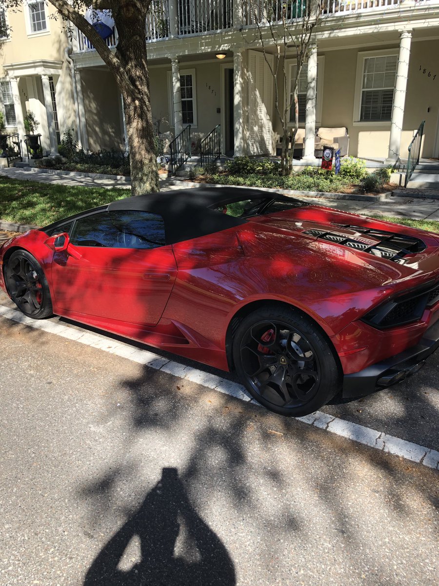 Calling the HOA on whoever parked this hunk of shit outside my house.