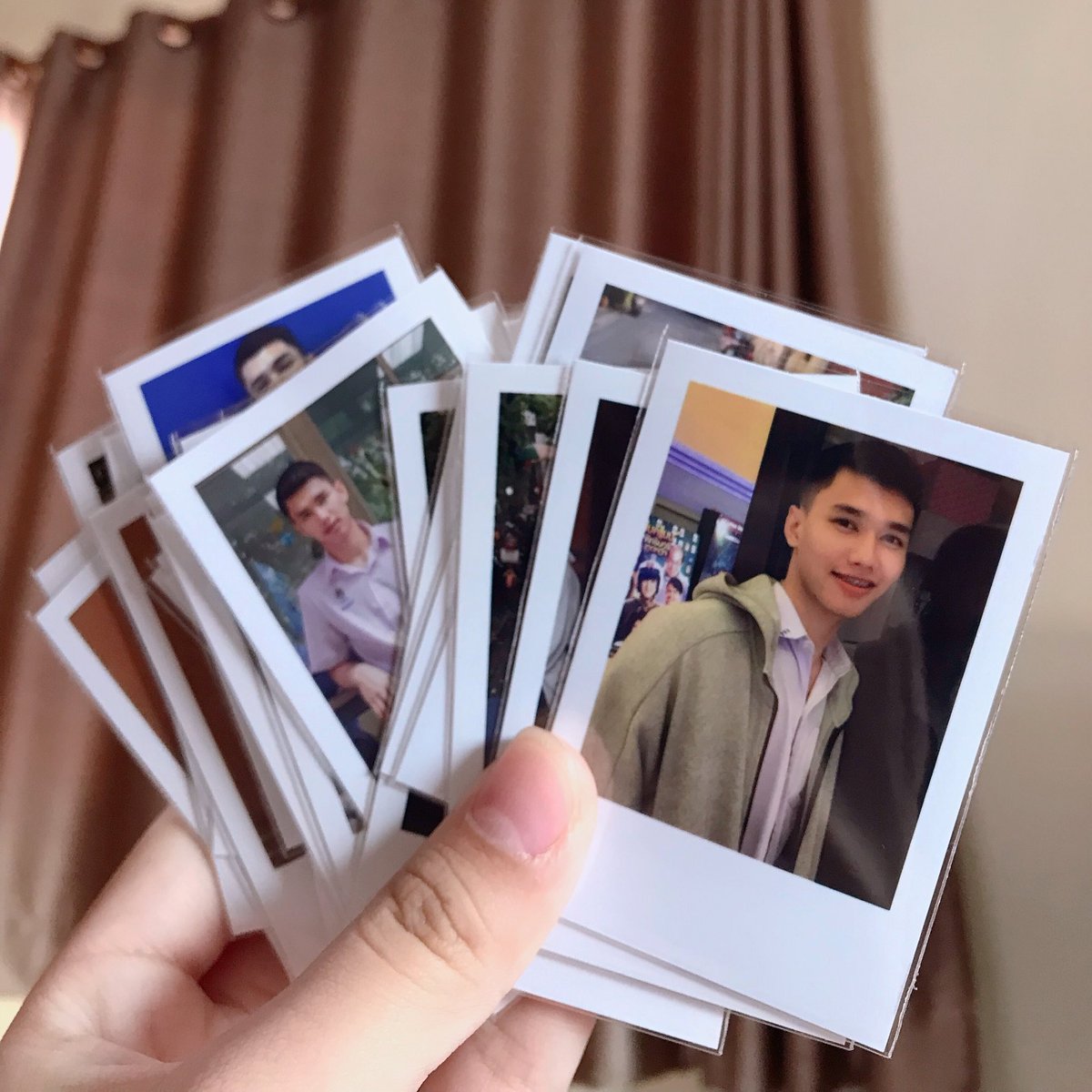 Polaroidnp's tweet photo. สั่งได้เรื่อยๆเลยนะฮ้าบบบบบ ตอนนี้เซตรูป+ซองใส ขายดีมั่กๆเยยแงงงง;-;
#Polaroidnp #polaroid #ของขวัญ #ของขวัญคริสต์มาส #ของขวัญจับฉลาก #ของขวัญปัจฉิม #ของขวัญวาเลนไทน์ #ของขวัญวันครบรอบ #ของมันต้องมี #ของขวัญวันเกิด #โพลารอยด์ #รูปโพลารอยด์ #ของดีบอกต่อ https://t.co/AiDb64HJjw