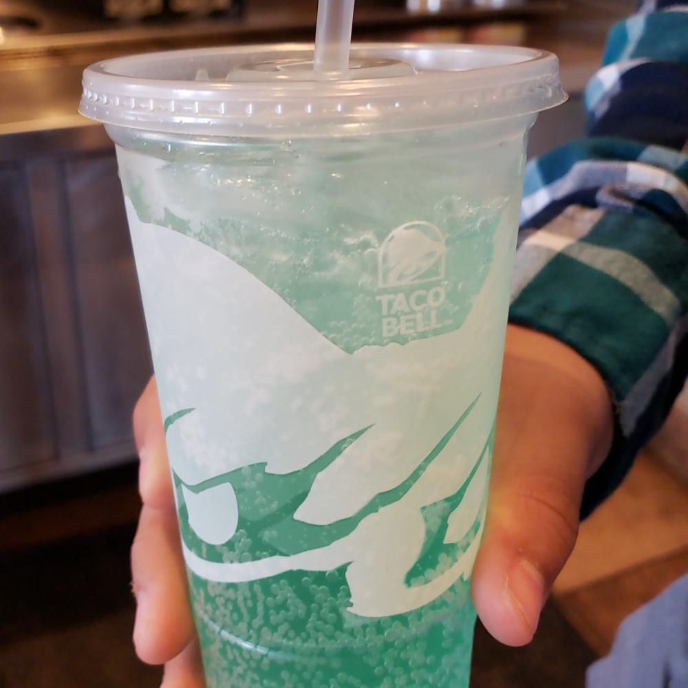 MariBotini's tweet photo. .@TacoBell @getStealz https://t.co/1PPsq9YIbe