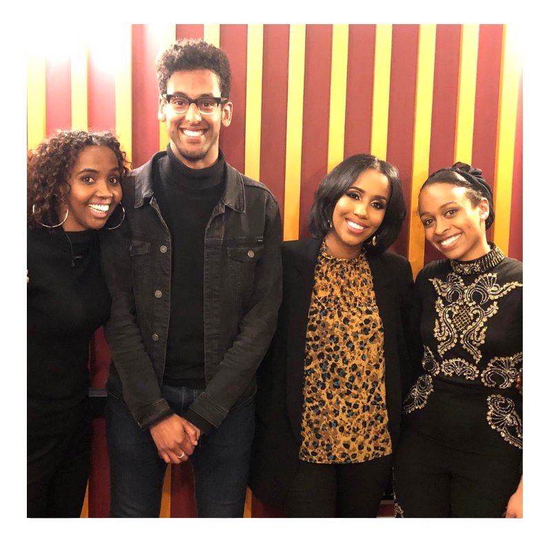 121netlifeking's tweet photo. Just blessing your timeline with these sweethearts!
New Show: "Wada Talks" is an interview series where our host @vlog_khadra meets with @moamohamud @mimis_sweet_treatz @ladantakow ๐ #ComingSoon!
#wadanetwork #chatshow #somalicontent #somalicreatives https://t.co/MgRuwsXpUJ