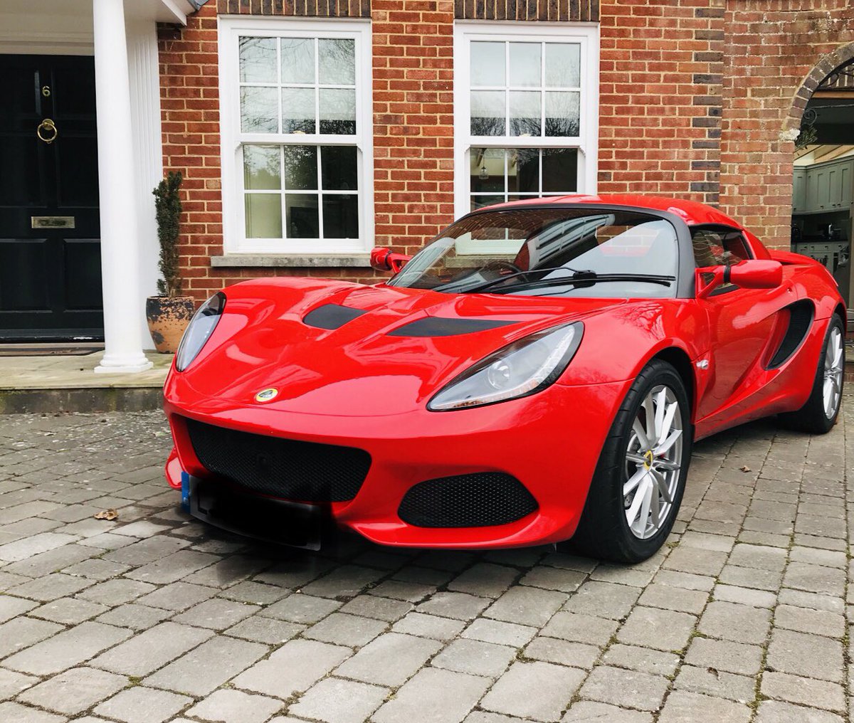 lotus_trader's tweet photo. Just listed for sale to the trade is this stunning 2017 Lotus Elise Sport 220 in Ardent Red. It’s covered just 5500 miles it makes a really good piece of retail stock. Login to your trade account at https://t.co/FocpSb6e0R to view and bid on this vehicle #lotus #elise #sport220 https://t.co/ku74nU3gLa