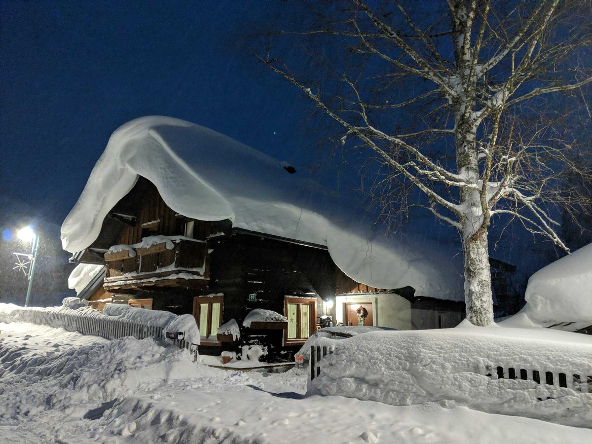WXRonaldo's tweet photo. Another one from the region #Salzburg This is #Dienten am Hochkönig. Via @severeweatherEU https://t.co/HSqFTUYsKQ