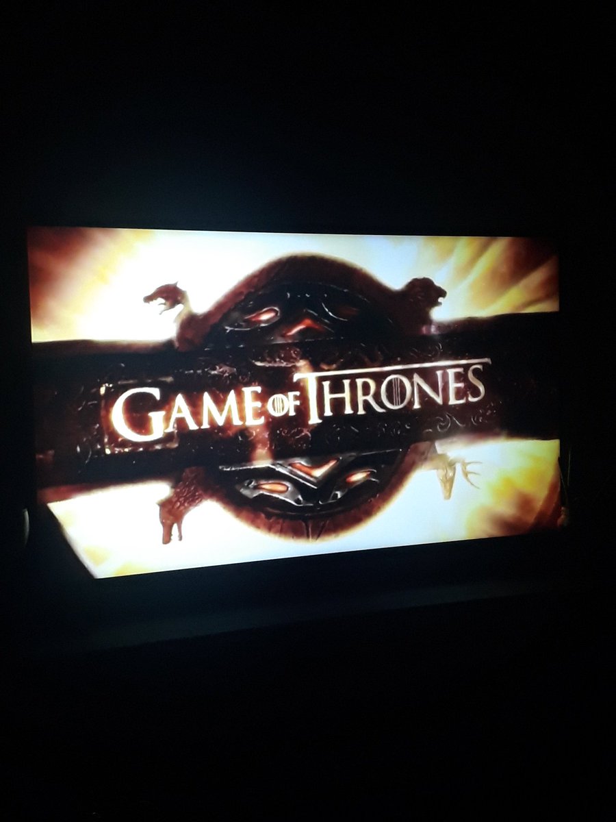 mikata80's tweet photo. Ver x 2da ves una serie de 7 temporadas, esperando la 8va 😍 #GameOfThrones https://t.co/qQ9fyYrW5H