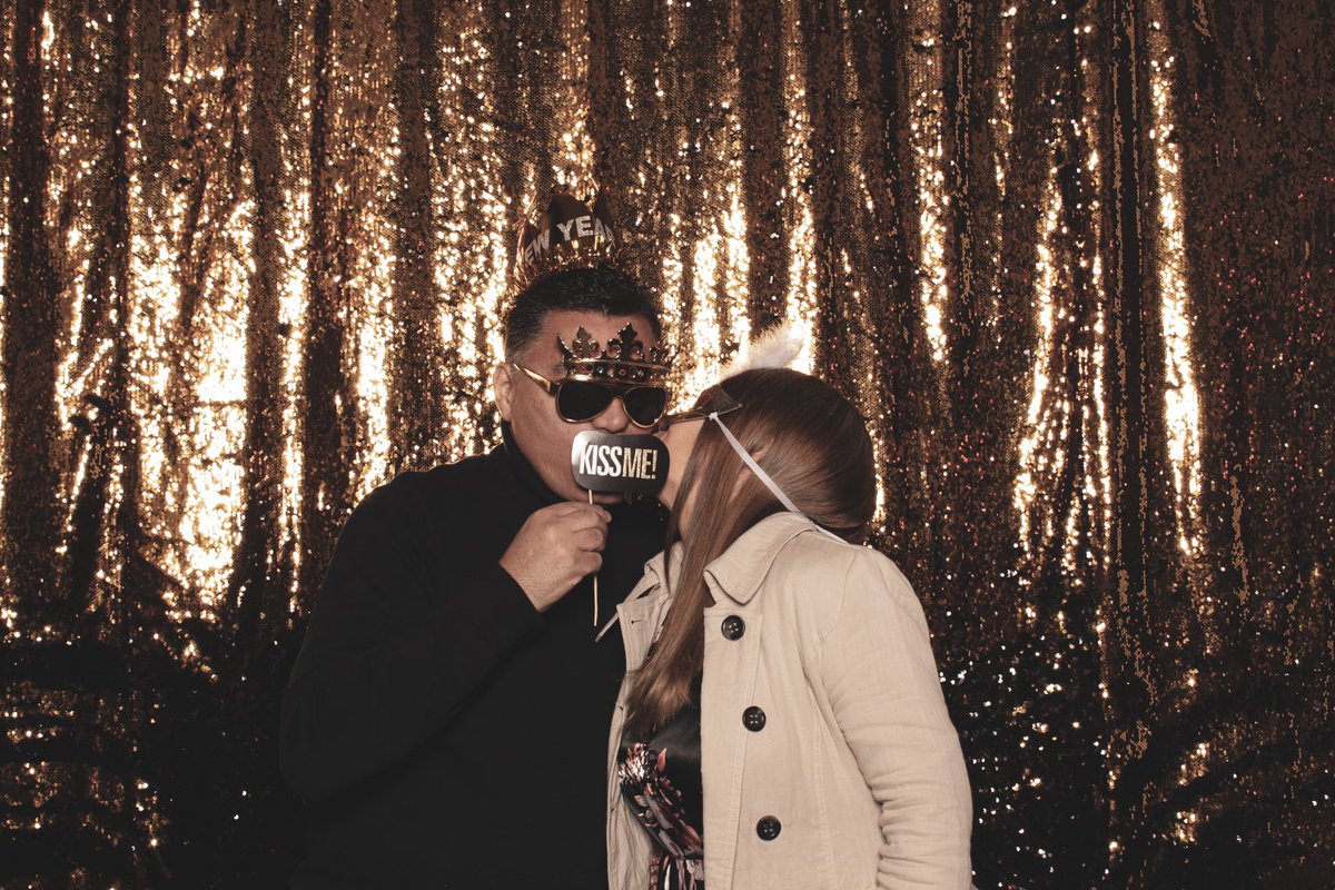 theclickshare's tweet photo. 🥰😘 showing love! #ClickSharePhotobooth https://t.co/r1hZc6EkxO