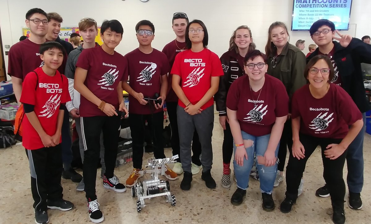 FRCTeam1676's tweet photo. FTC mentoring today! Rooting for Team 13617 the Bectbots and Team 15762 the CouGears @BectonHS @Bectobots @frischschool @pvrhsd @FTCTeams https://t.co/OEqdvIOEfT