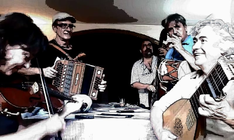 I arribem al 2018 amb una nova invitació per actuar al Va de Folk, La Bisbal d'Empordà, la vigília de la Diada Nacional de Catalunya. Dit i fet! Fins i tot vam assajar!