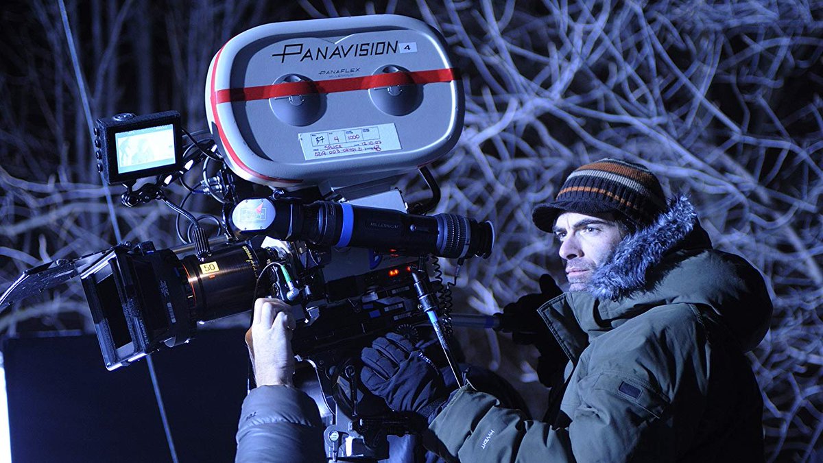 Happy Birthday to Vincenzo Natali, director of Cube (1997), Splice (2009), Haunter (2013), ABCs Of Death 2 (2014) and Tremors (2018). Other directorial credits include Brainstorm (2002), Nothing (2003), Paris, je t'aime (2006) and NBC's Hannibal 🎂 #VincenzoNatali
