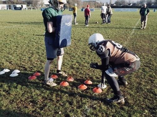 Donnymustangs's tweet photo. A great first week of practice for the team today. 
“The players set the bar at a really high level”
- Mark Blyth (GM)

If you missed today but want to be a part of the 2019 season, join us next Sunday from 10am Wheatley Hills RUFC.

#BeAMustang https://t.co/PEEVqH6LY2