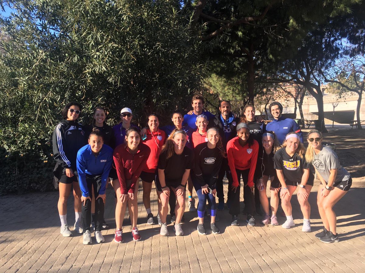 globalsportalen's tweet photo. DAY 5: Tour @texasspursfc 19’
🏃♀️First stop at the @CACiencies, joggin through #RíoTuria.
Our womenplayers excited with this beautiful urban park🍀🌳🌺🥀:
⚽️ Watch live @LigaIberdrola match, @VCF_Femenino vs. @UDGTenerife at Ciudad Deportiva
⚽️ 🇺🇸🇪🇸
#FutFem
#GSTours https://t.co/Jy34iRpNc1