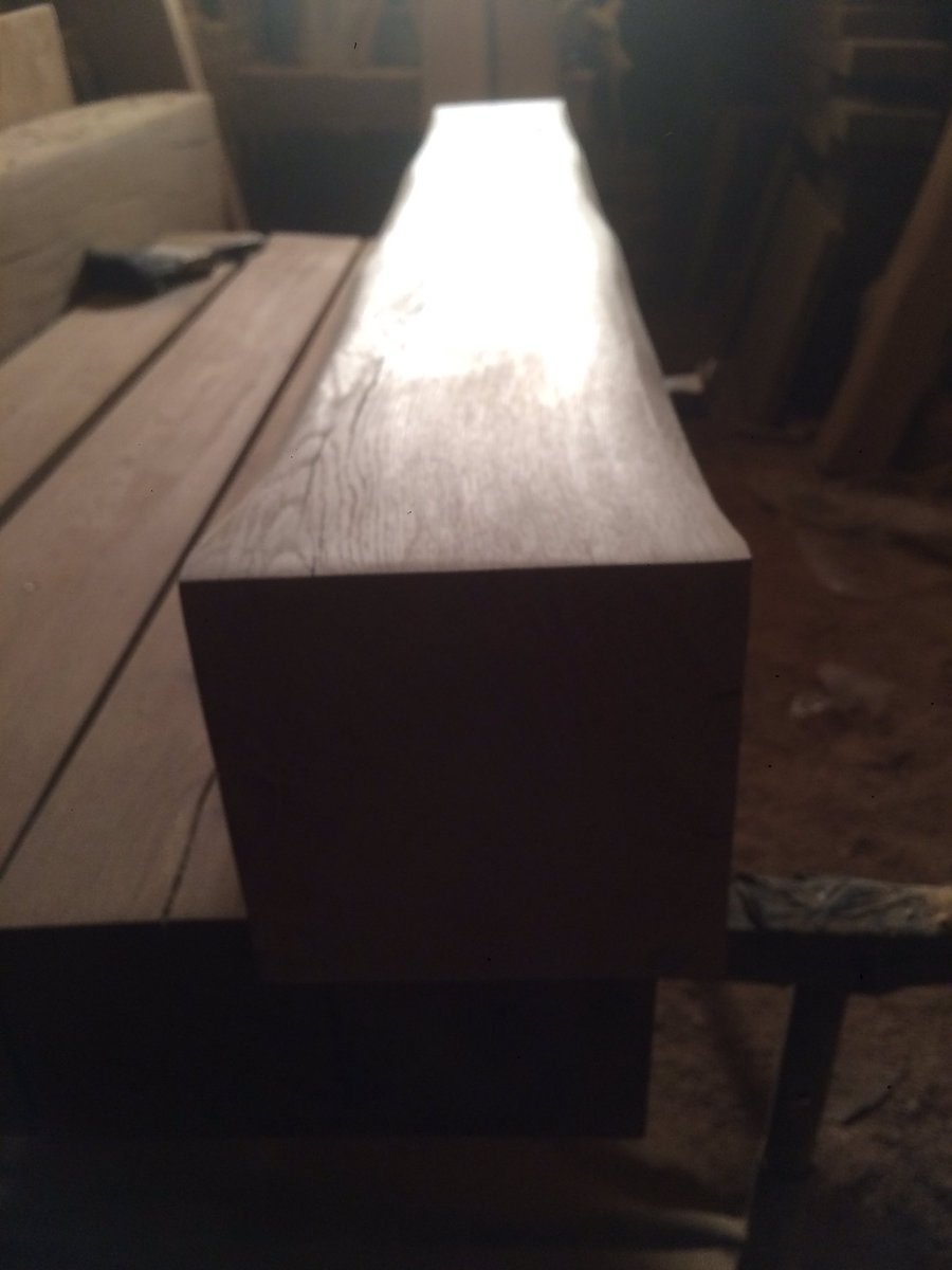 BLACKWOODSTOVES's tweet photo. Hi oak beams for sale 6x6 47 inch long 4 to 5 year old seasoned oak shaped and oiled sold in sets of 5 a time can do free delivery within 20 mile of us ch445ug £70 each £350 for 5 text Paul on 07958033996 https://t.co/sI9F2uMVWr