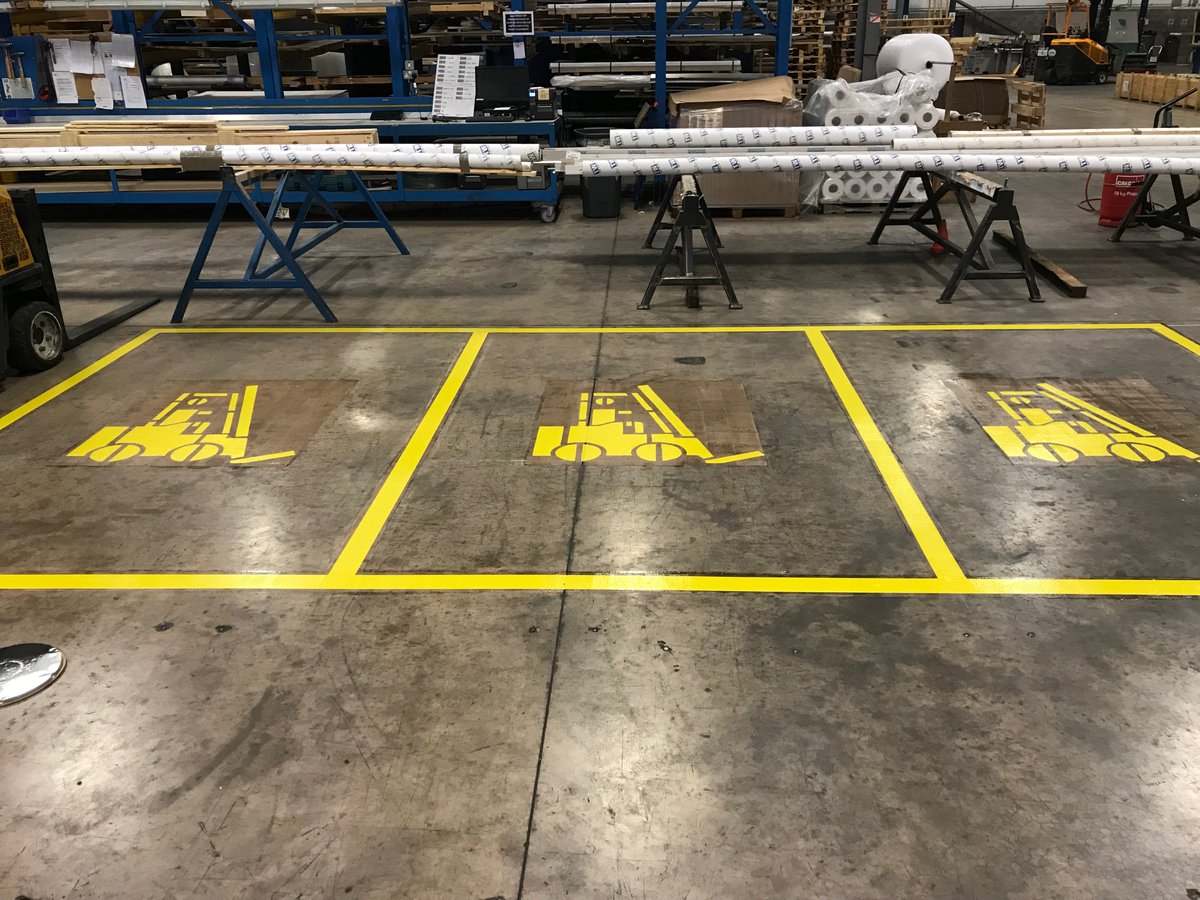 PL_LineMarking's tweet photo. December was a busy month for the PL Lines team, helping businesses prepare their markings before Christmas, ready for a fresh start in the #NewYear. Last month we visited T W Metals, #Birmingham, to add 3 forklift charging bays, as well as a 30m pedestrian walkway #BrumHour https://t.co/SYV1AyS8Lv