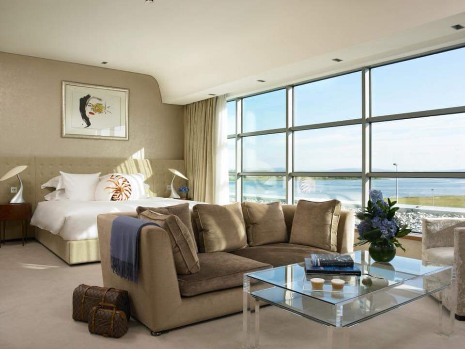 Thetaste_ie's tweet photo. RT/ Win an Overnight Stay for Two with Dinner at The g Hotel Galway😍♥️🍸 https://t.co/64sqUxadDP https://t.co/5GXkpPxW97