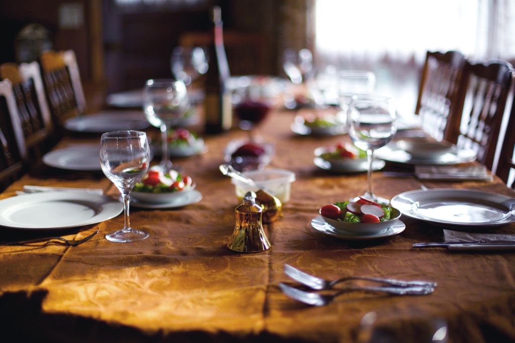 Do you have a bit of a financial hangover? Check out how to plan ahead for a guilt free, debt free festive season in 2019!  buff.ly/2CGZQIk