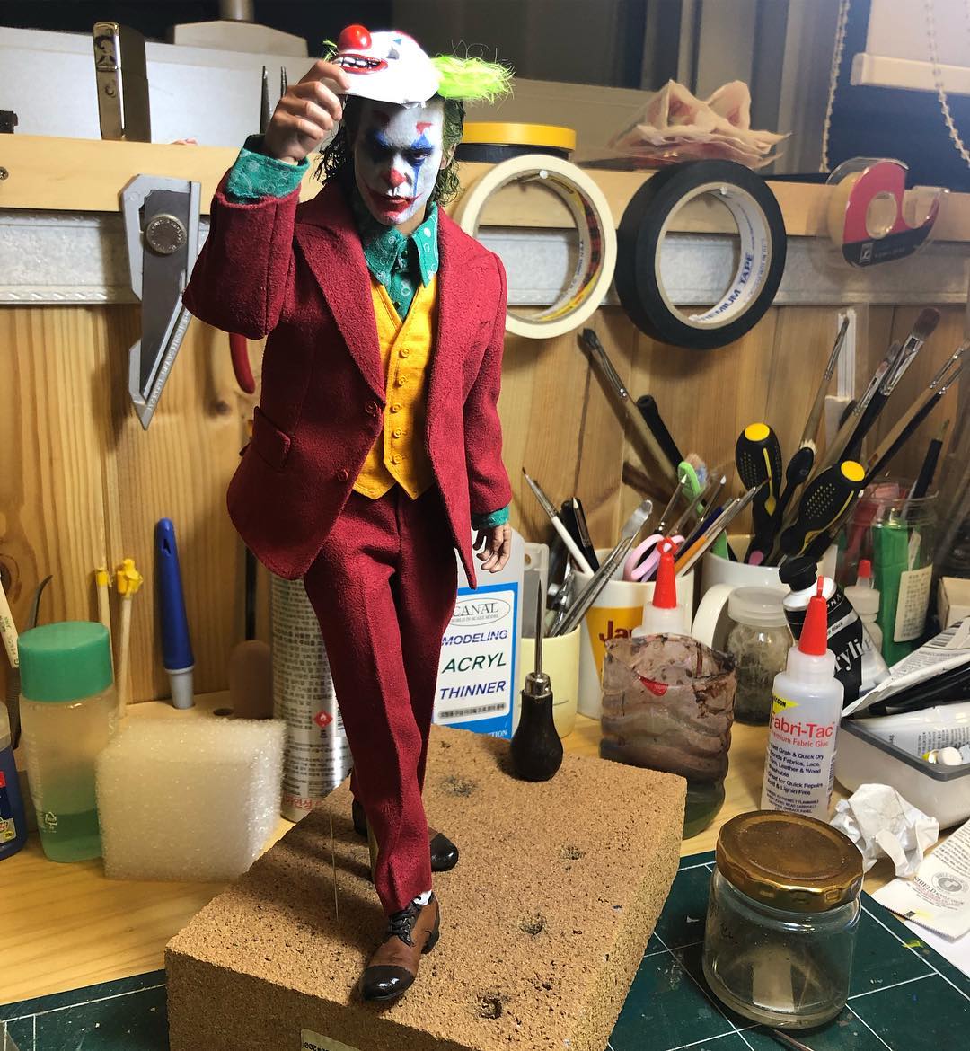 joaquin phoenix figure