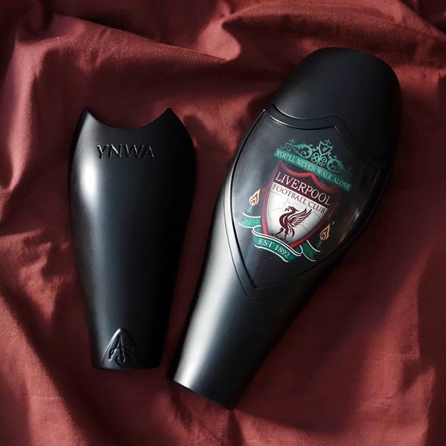 AnatomicStudios's tweet photo. #TeamSpirit ⚽🏅🏆 This custom piece was created for a true Liverpool football-fan.
.
. 
#ynwa #TheReds #prostheticcover
#anatomicstudios #personalized #prosthetics #MakeItAboutYou https://t.co/pRUgFkOJhP https://t.co/mBKFrtOcwn