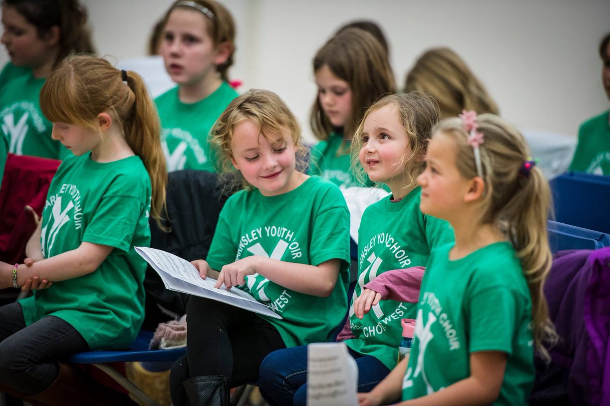 BarnsleyChoir's tweet photo. We are recruiting for our 3 Children's Choirs (7-12yrs) @BYCChildrenWEST @BYCChildrenEAST @bycchildrens at @horizon_cc , @PGSALC and @The_Dearne_ALC Join a world class organsisation with exceptional leaders! Email bycauditions@gmail.com 
#barnsleyisbrill #barnsleyhour https://t.co/gLNgM1VOHt
