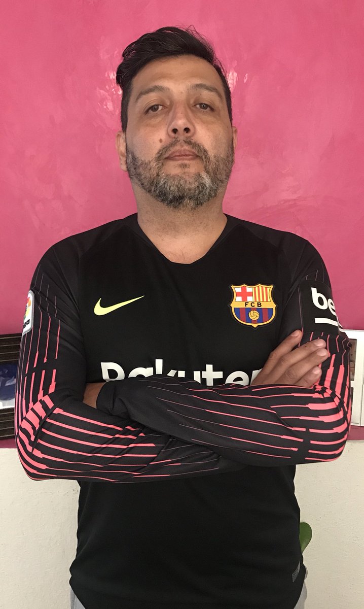 @mterstegen1 El mejor portero del mundo, haciendo increíbles atajadas en cada partido. Por eso pedí este regalo a los Reyes!!