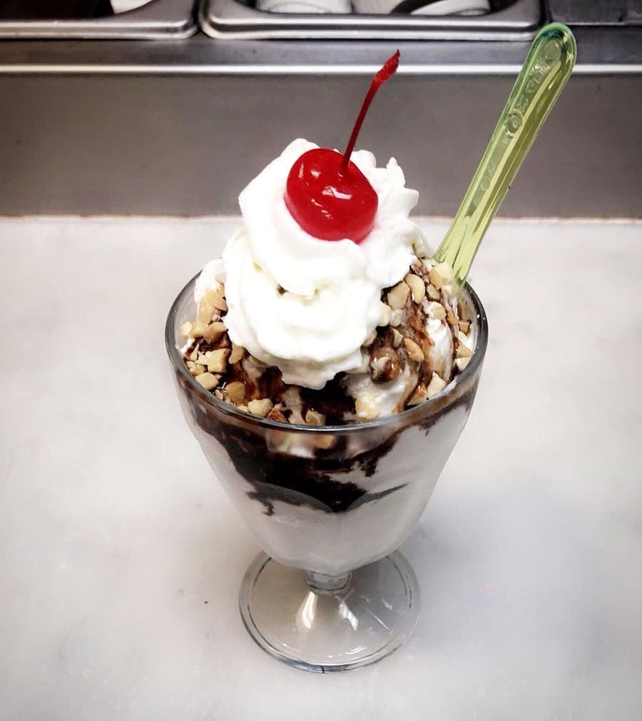 ZeldensDeli's tweet photo. Looking for a sweet treat tonight? We've got some great desserts that will hit the spot. #zeldensdeli #torontodeli #yongestclair #desserts #icecream https://t.co/nPdaU7JlOc