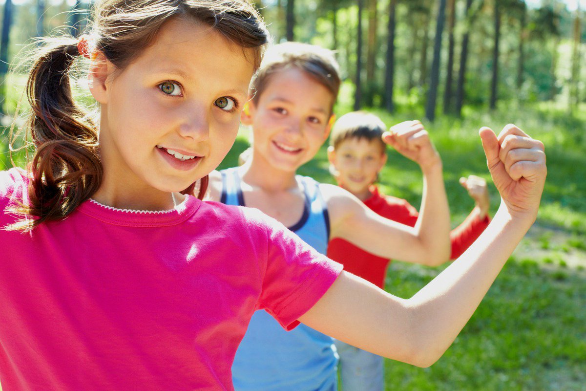 FunGameStuff's tweet image. Outdoor Physical Education Games - here are 3 fun physical activities for kids that are disguised as play! bit.ly/2Umhbxd #games #physicaleducation #kidsgames