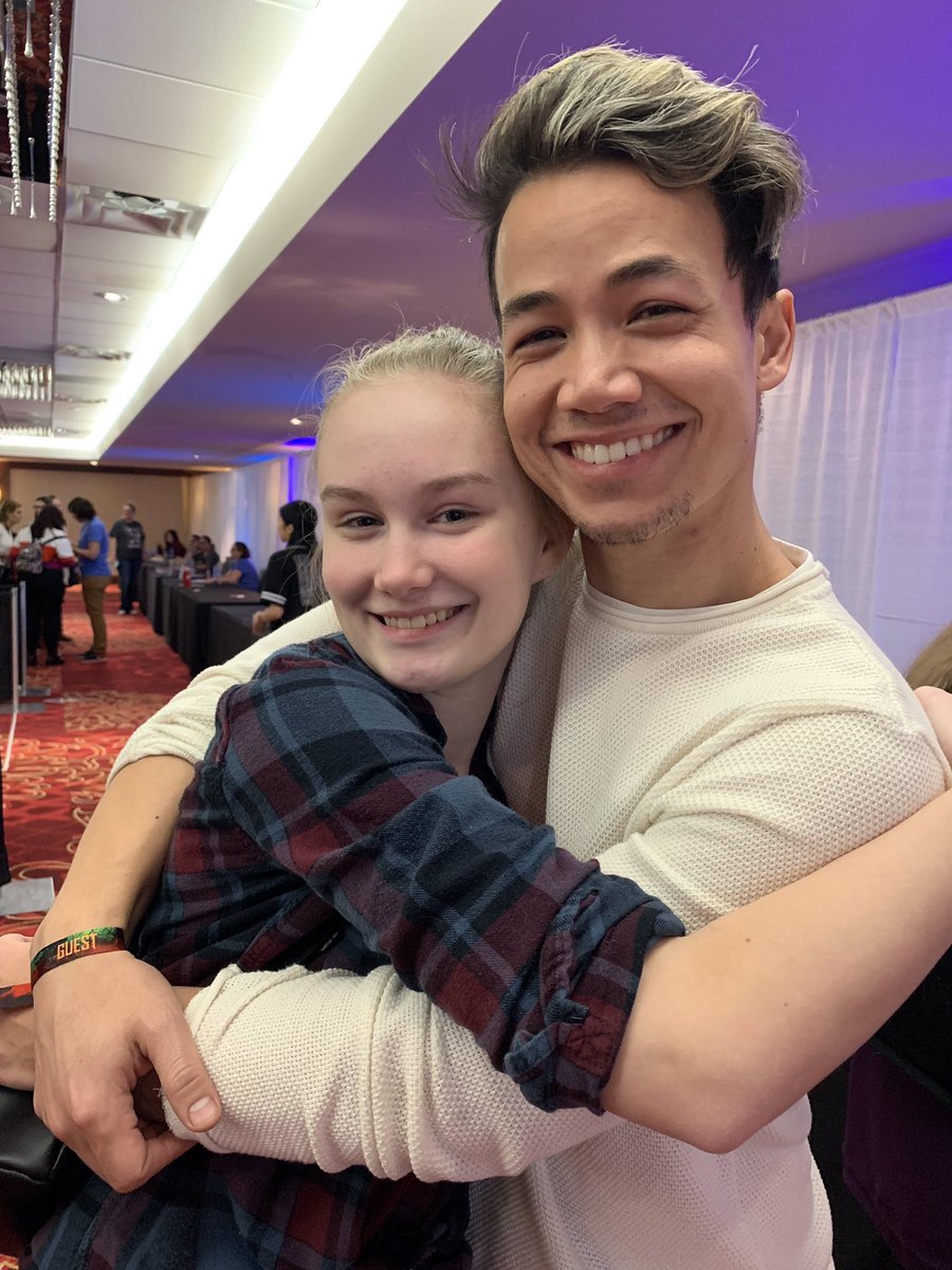BestofShannonK's tweet photo. Shannon with fans @ #UNITYDAYS2019 (Via @GroundersSource , @winter_sleep2 , @skairipaqueen ) https://t.co/ZrCH4SoDFl