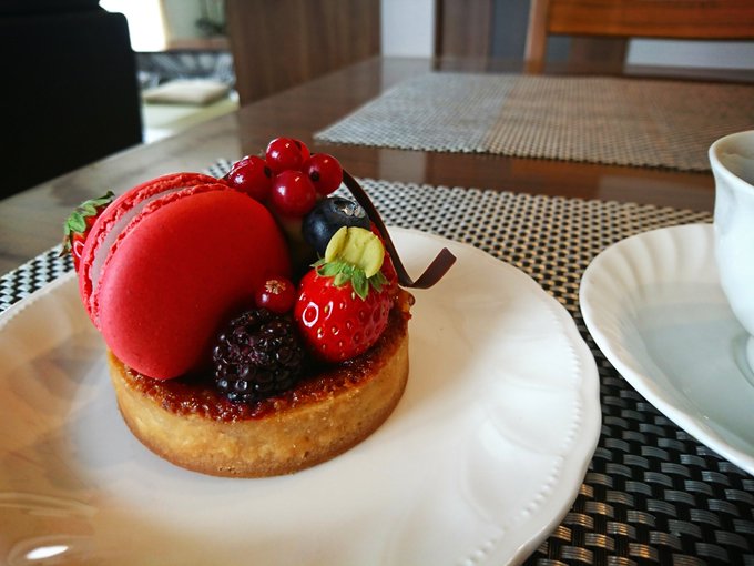 本場パリの味を仙台で カズノリイケダ のモードなお洒落スイーツを堪能 Sweetsvillage スイーツビレッジ
