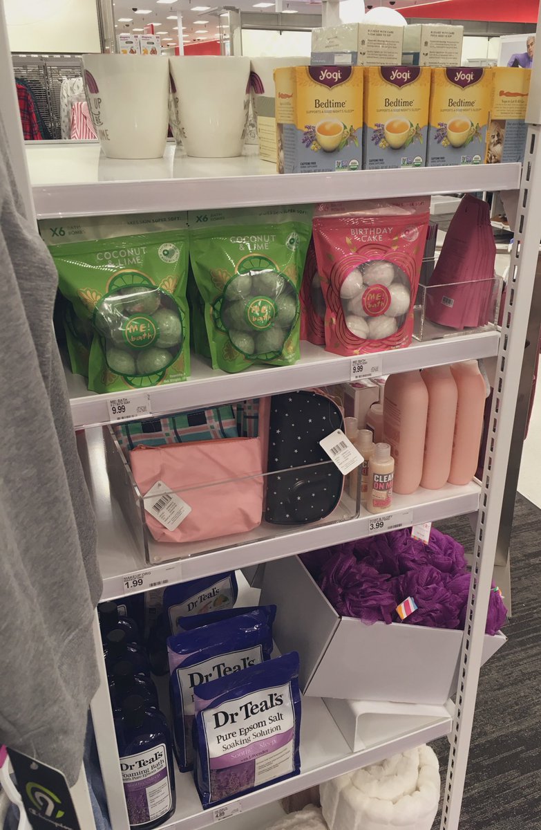 marymacaskill's tweet photo. All set to spoil your #Valentine with a little spa day! π π #T0171 #vmtl @dmasin88 @Kunsman @ada25761281 https://t.co/dvIH70tOwN