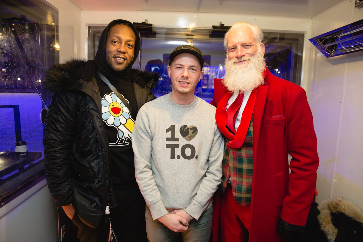 Skate Party photos are now posted! Click here to see: facebook.com/media/set/?set…