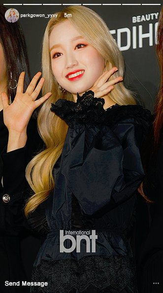 parkgowon_yu's tweet photo. Estoy muy feliz de poder estar en este momento tan importante para dos de las personas mas importantes en mi vida espero que disfruten mucho su momento, se que lo van a hacer genial, estoy con ustedes en todas ♡ #NLSummerVibes https://t.co/3OOTlSnYVT
