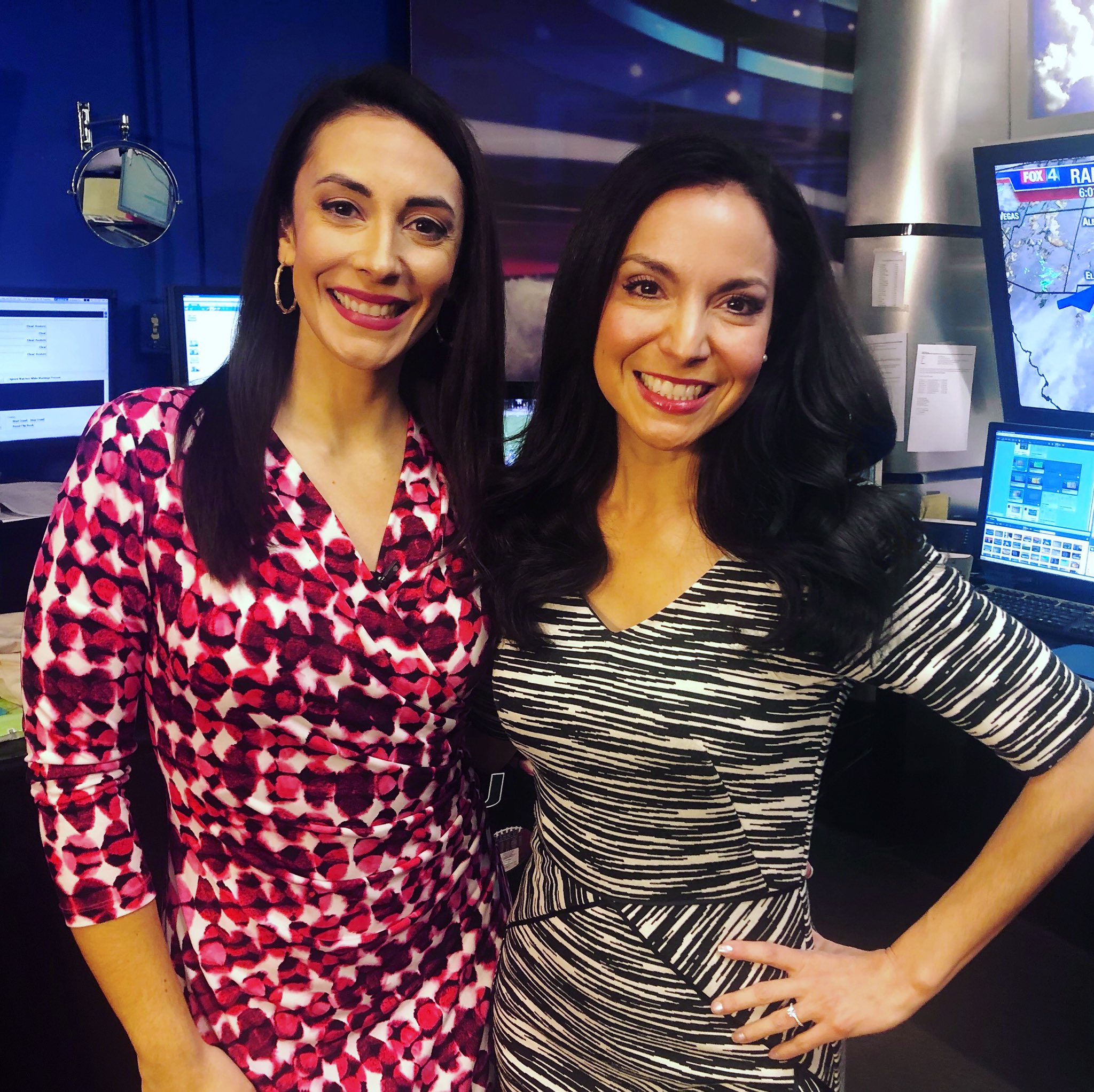 Natalie Solis On Twitter Prints Much Atleastwearenttwinsagain Aliturianofox4 Fox4