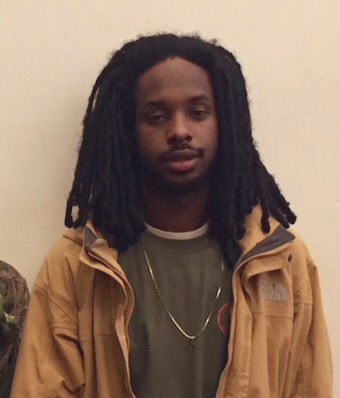 KHRIS__P's tweet photo. Forreal tho is this not the same person? https://t.co/ftJPEf2C7x