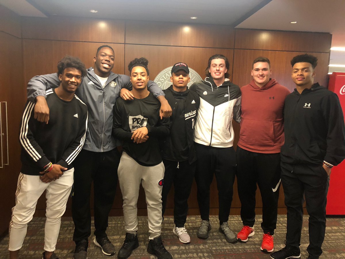 OhioStateFB's tweet photo. #Dynasty19 in the 🏠!

The beginning of something great‼️

#GoBucks https://t.co/xjhLqJs4ff