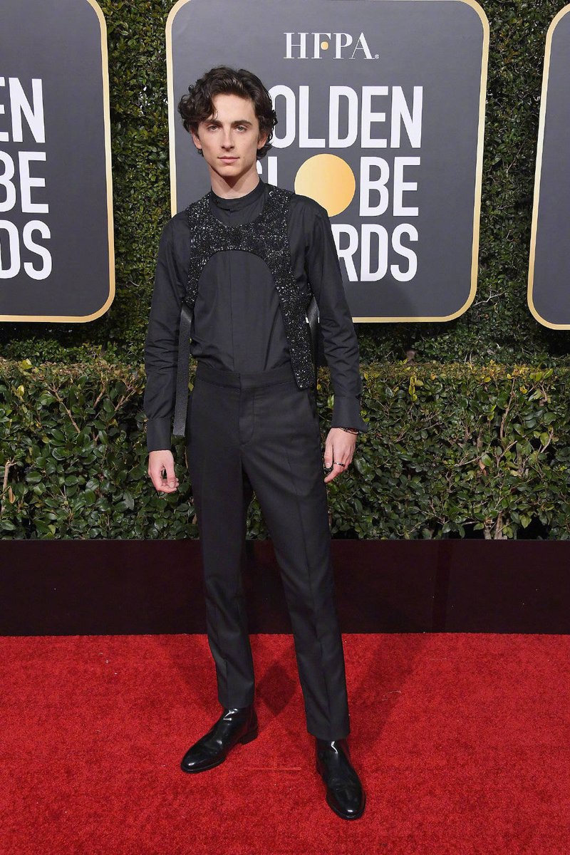 TChalametBra's tweet photo. 📷|| Timothee Chalamet no red carpet #GoldenGlobes #3-4

(https://t.co/gqiVYESAYs) https://t.co/GX5xGMuLuP