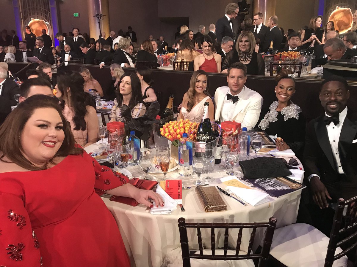 ThisIsUs_Fans_'s tweet image. Our Glam Fam @GoldenGlobes 😍 #GoldenGlobes #ThisIsUs #TheBigThree