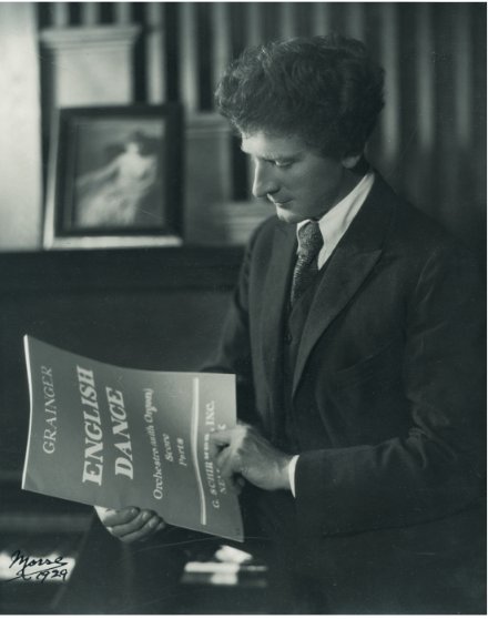 GraingerMuseum's tweet image. (1/3) Of 'English Dance' the composer Dana Perna states, “If ever a single composition could be said to reflect the complex nature and intense personality of its composer, English Dance could be... it is a virtual incarnation-in-tone of Percy Grainger." #objectsoffame