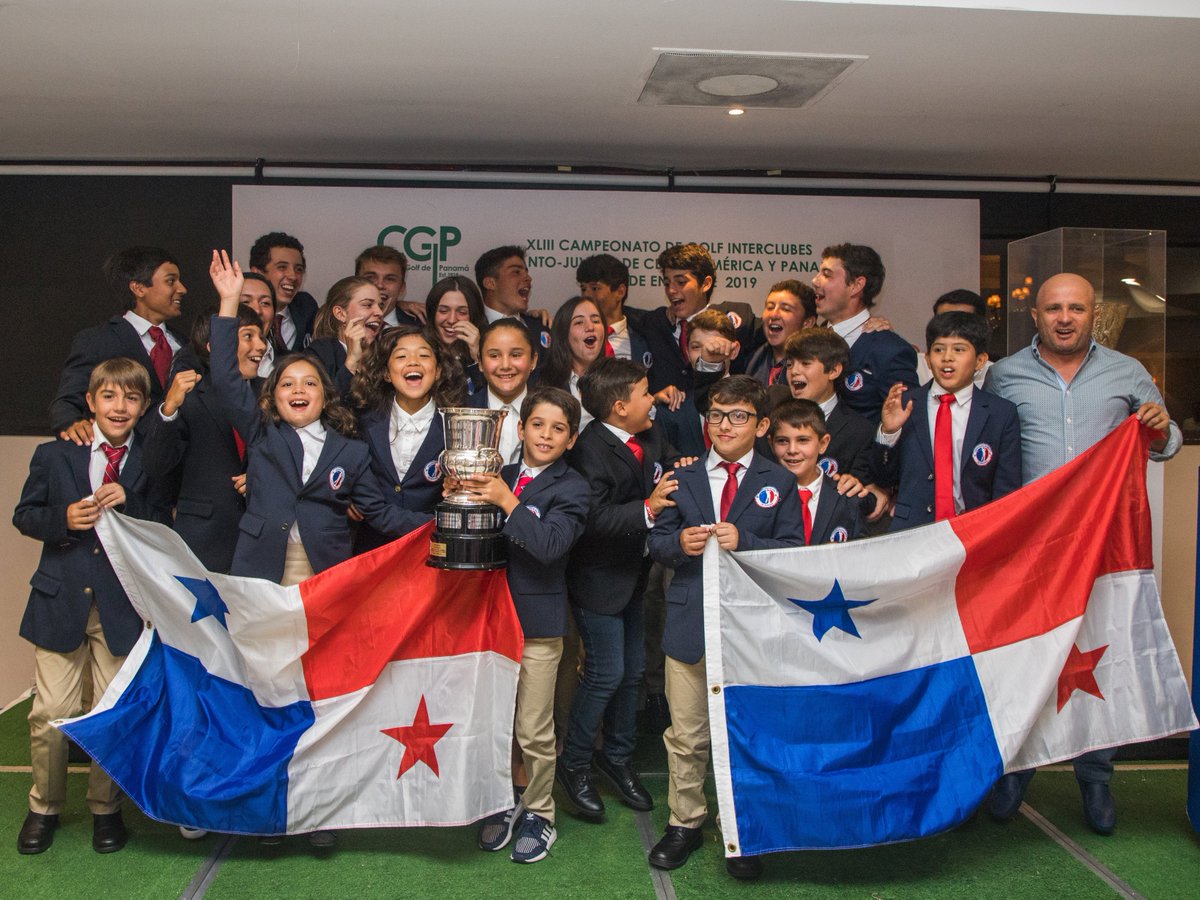 ClubGolfPanama's tweet image. #pasionpormiclub Equipo del @ClubGolfPanama ganador de la Copa de Naciones del Torneo Infanto Juvenil de Interclubes de Centroamérica y Panamá. Para ver los resultados de todas las cat. da click aquí: goo.gl/jTzkSe