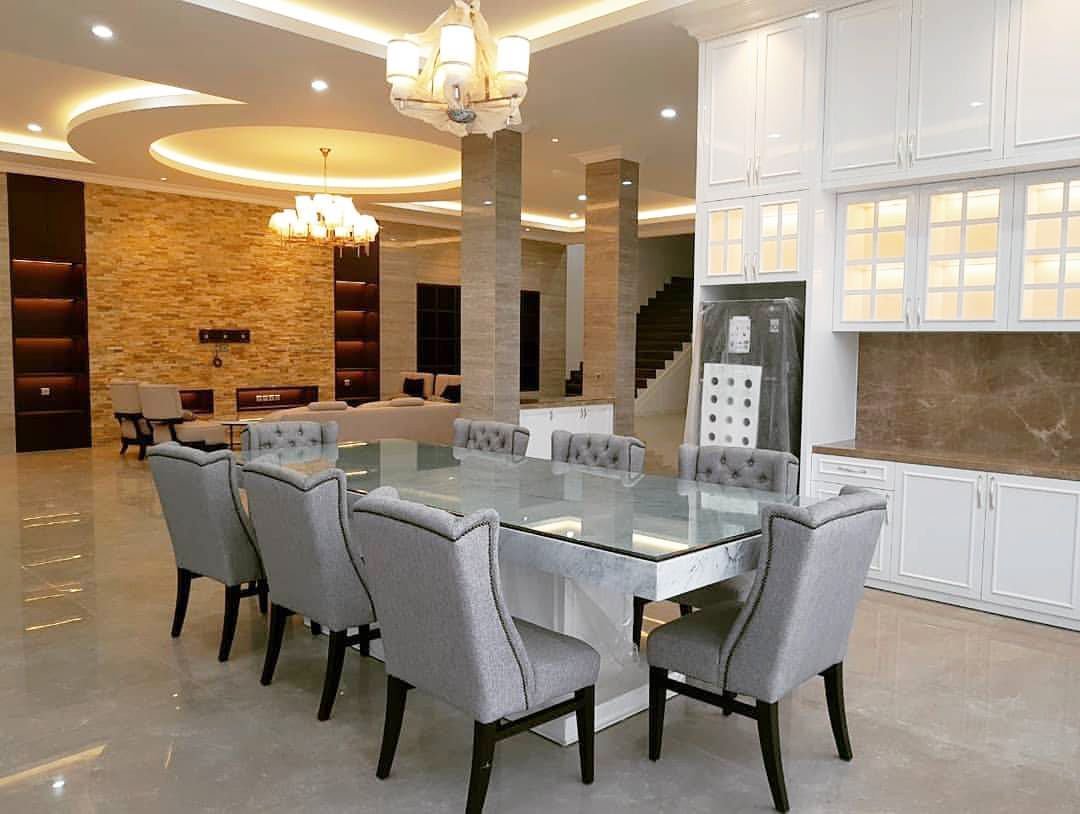 titaniumgranite's tweet image. Private Residence at Bau-Bau Sulawesi Tenggara featuring Titanium Lamina Granite. 
Can you mention all Titanium motifs that are used in this picture?

Don't forget to follow us on:.
📲FB/IG/Tw: @titaniumgranite

#titaniumgranite #Titaniumproject