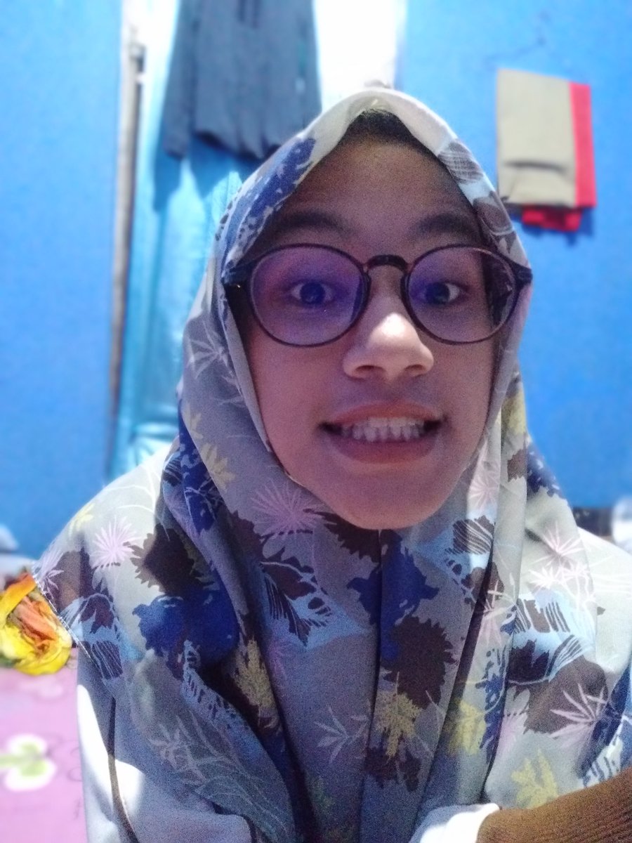 Aiis (@r_arieska) on Twitter photo 