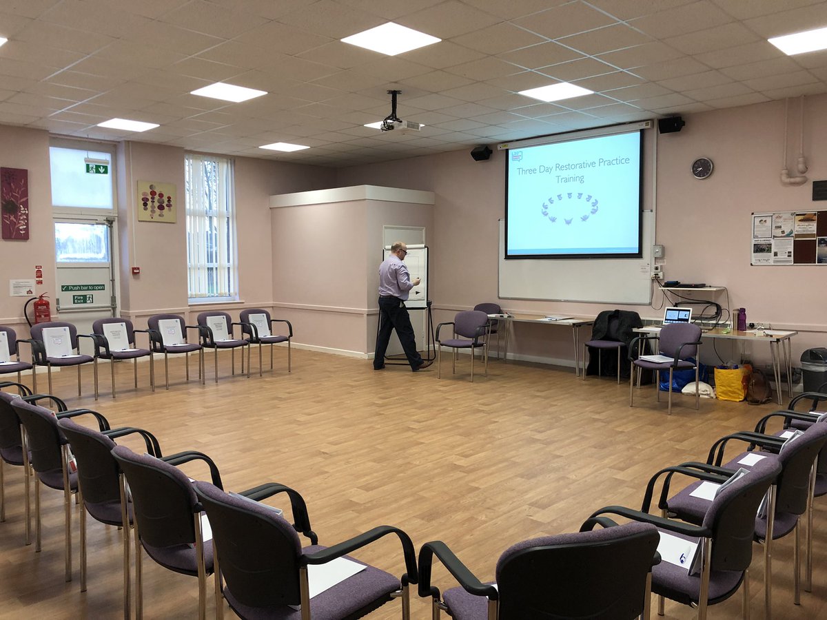 DebMTC's tweet photo. Set up and ready to go #RPtraining in #Bulkington #Bedworth  really looking forward to meeting #Warwickshire professionals. https://t.co/qWnmknbHxB