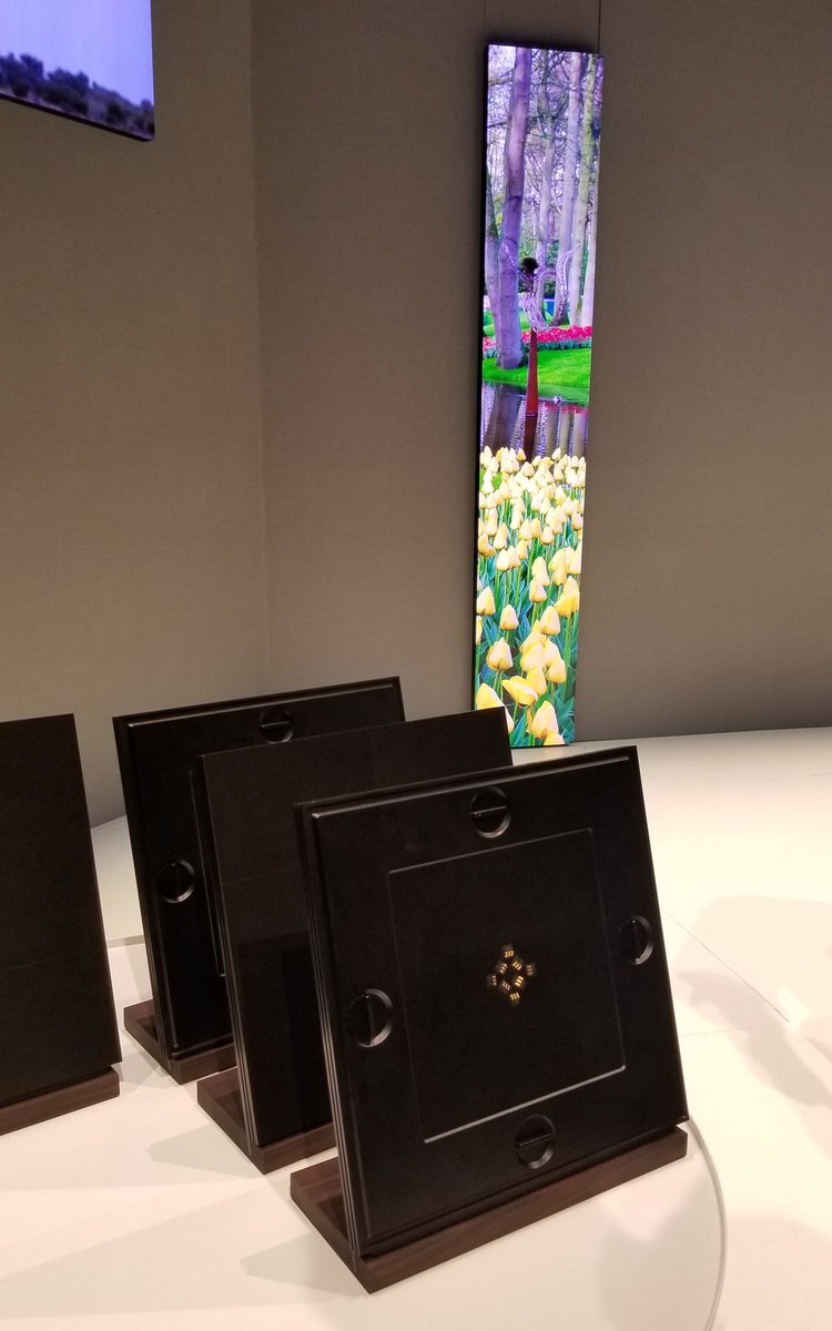 ZacksJerryRig's tweet photo. Samsung just announced a modular Micro LED TV made from these panels.  They can be combined for any size and any ratio. Very impressive. #SamsungMicroLED @samsungtv #ad https://t.co/0RBsa4Be9U